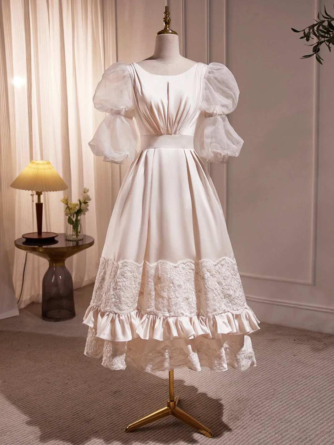 Beautiful Scoop Neck Tea Length Prom Dress A-Line Puffy Short Sleeve Backless Party Dress