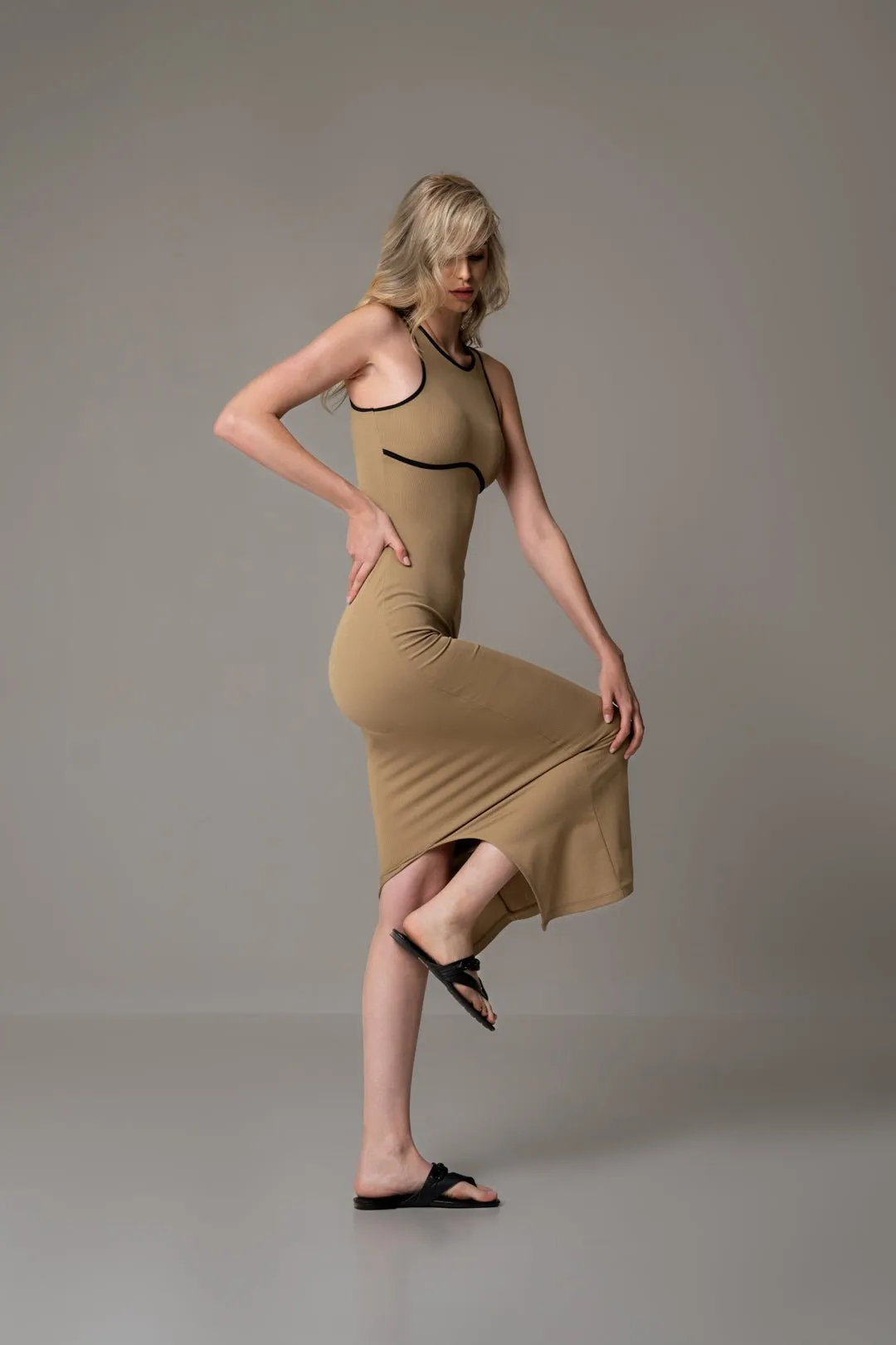 BROWN CONTRAST DETAIL BODYCON DRESS