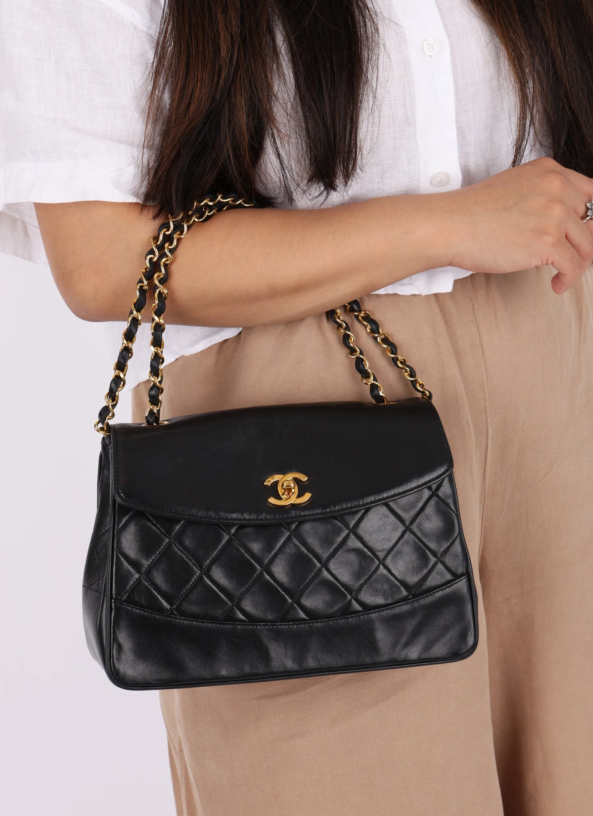 Chanel 1989 Lambskin Trapezoid Single Flap
