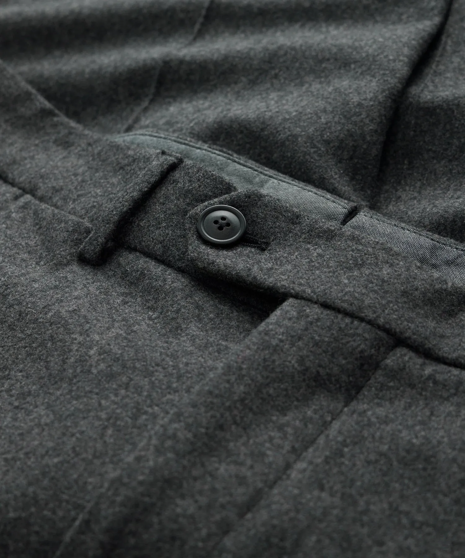 Italian Flannel Sutton Trouser in Charcoal