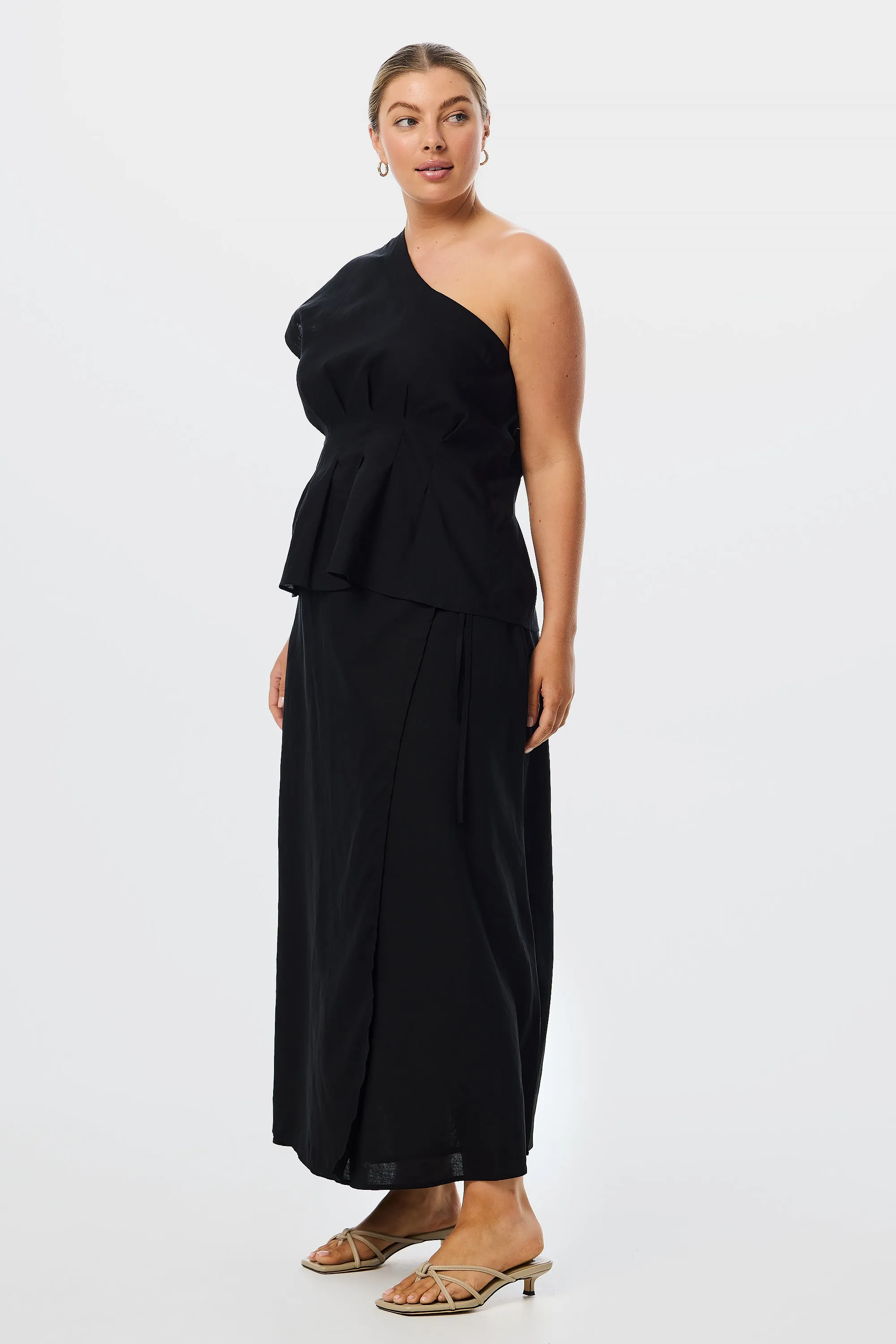 One Shoulder Top - Black