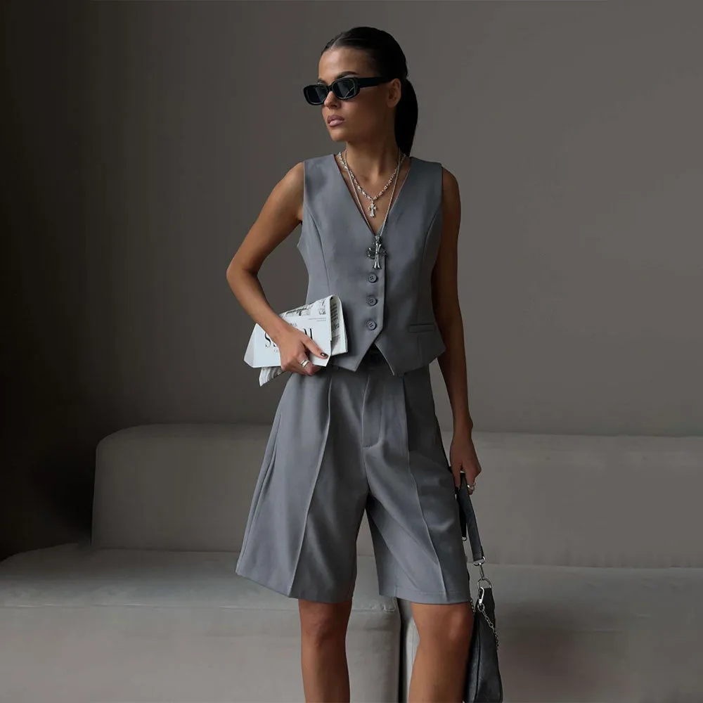 V-Neck Buttoned Vest Straight-Leg Shorts Suit